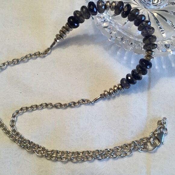 Silvertone Blue Faceted Stone Necklace - Picture 5 of 13